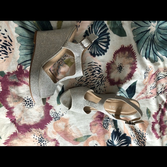 Silver sparkly rampage wedge 7.5 - Picture 2 of 3